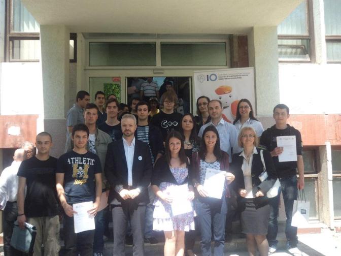 /> </div>
</body></html>